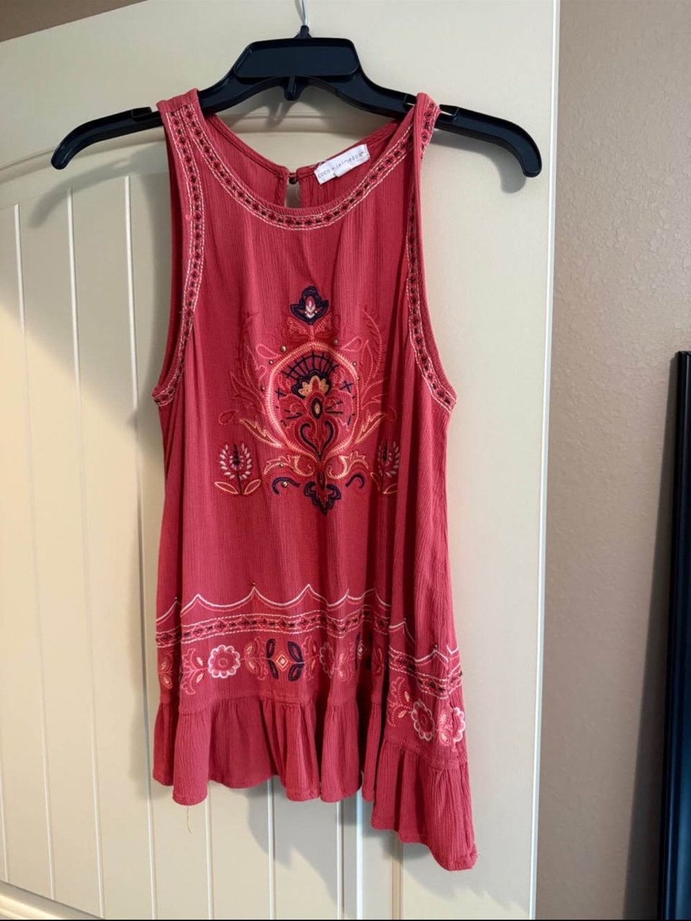 Embroidered Coral Sleeveless Tunic Tank - Boho Detail